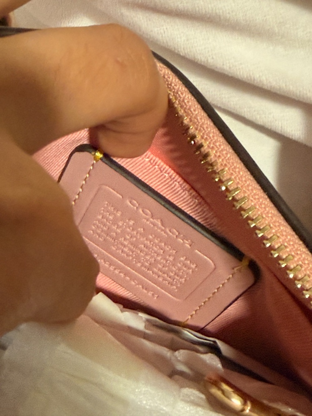 Coach Pink Signature Teri Bag Gold Chain Bow Pearl Charm - Picture 3 of 3